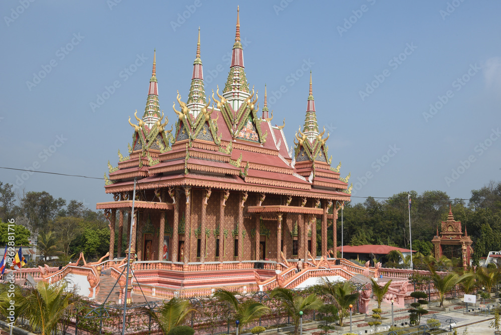 Fototapeta premium Klasztor buddyjski w strefie klasztornej Lumbini w Nepalu