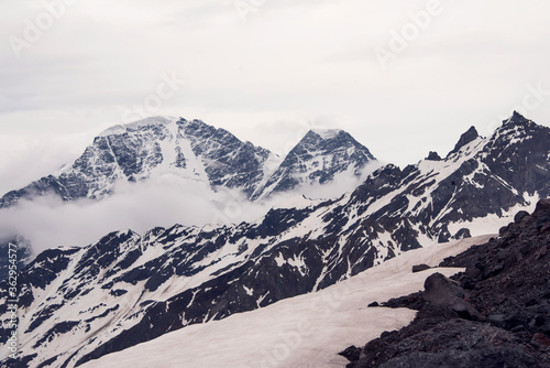 Panoramic view of glacier mountains of Elbrus region, Russia © Николай Савин