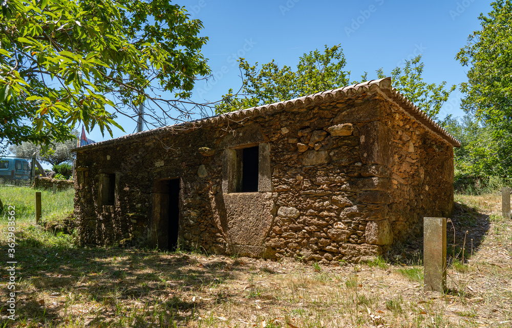 Antiguo molino abandonado