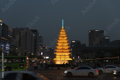 SEOUL  KOREA  SOUTH - Jul 28  2018  Beautiful Lotus Lantern building lighting up the beautiful Seoul at night