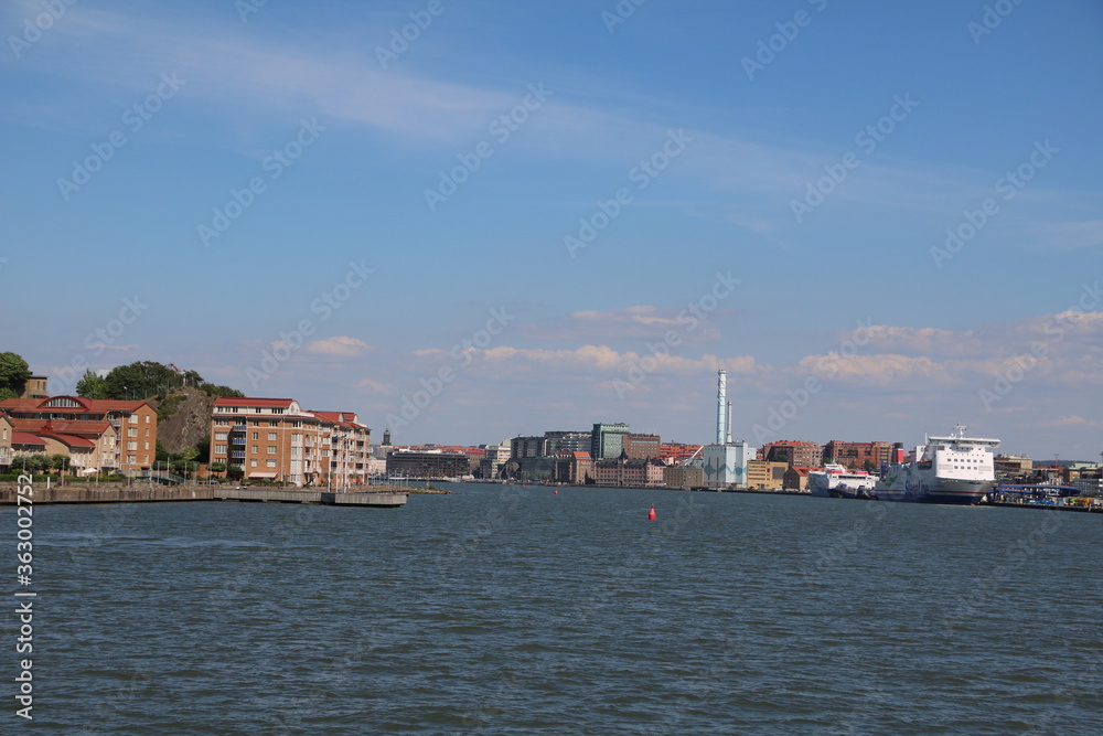 Fototapeta premium Göta älv in Gothenburg, Sweden Scandinavia