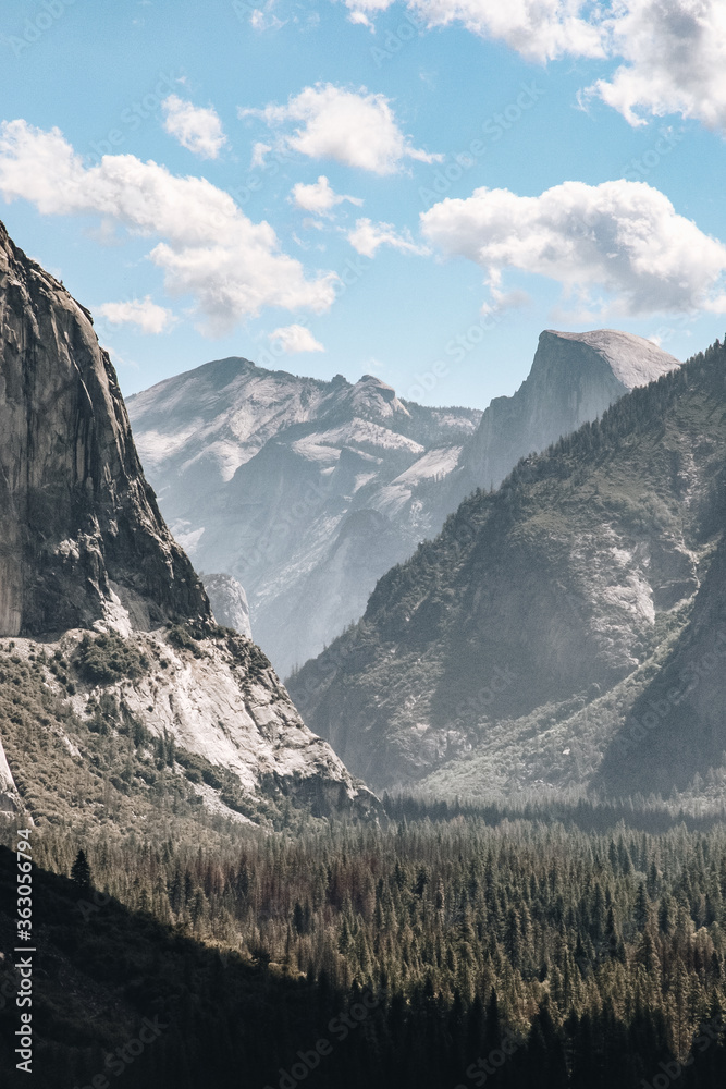Photo &amp; Art Print Yosemite National Park, Chloe