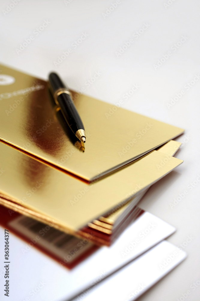 Shiny greeting cards Shiny greeting cards