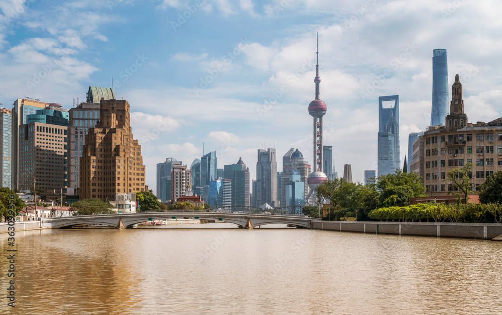 Obraz premium Architectural landscape of Lujiazui Financial District, Shanghai