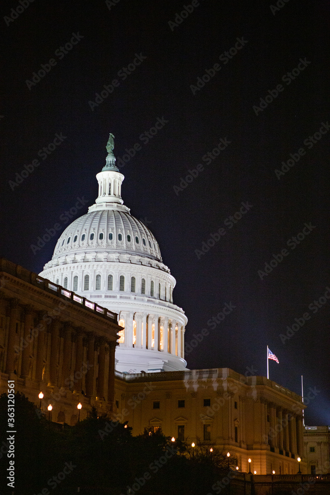 Night view of Capitol Hill, congress building in Washington DC, USA.