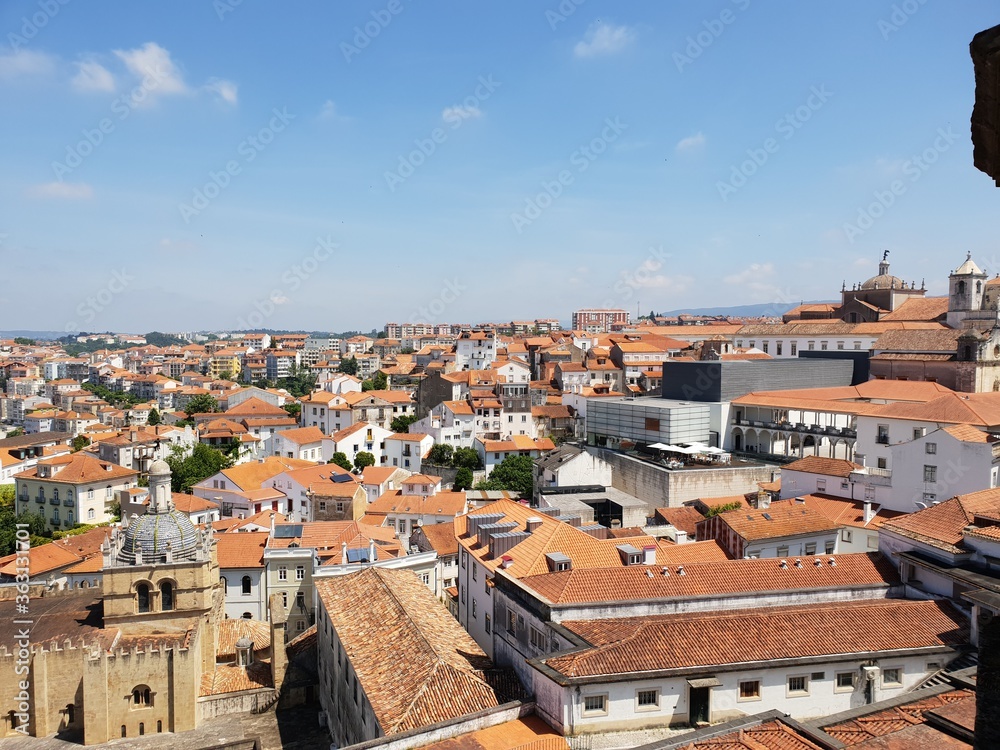 Blick auf die Universitätsstadt Coimbra Portugal