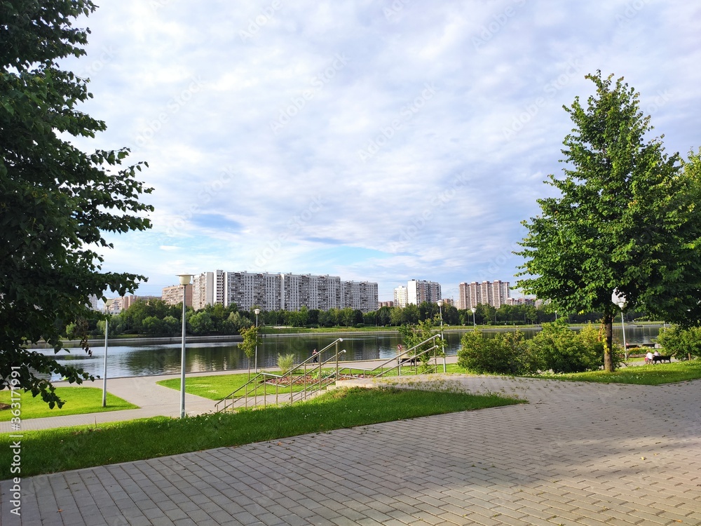 Naklejka premium park in the city of moscow