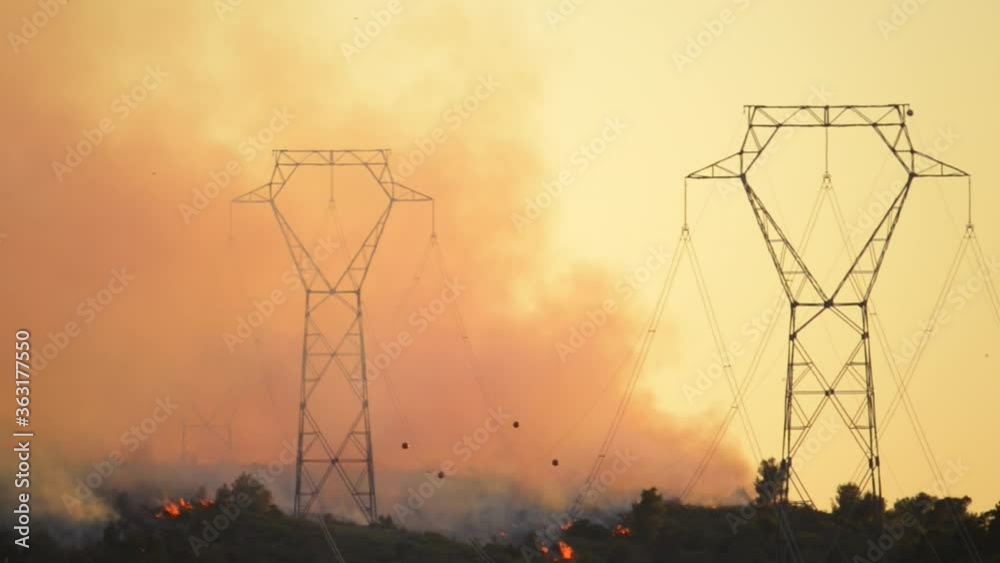 Video „Summer heat waves and drought cause forest fires in Spain