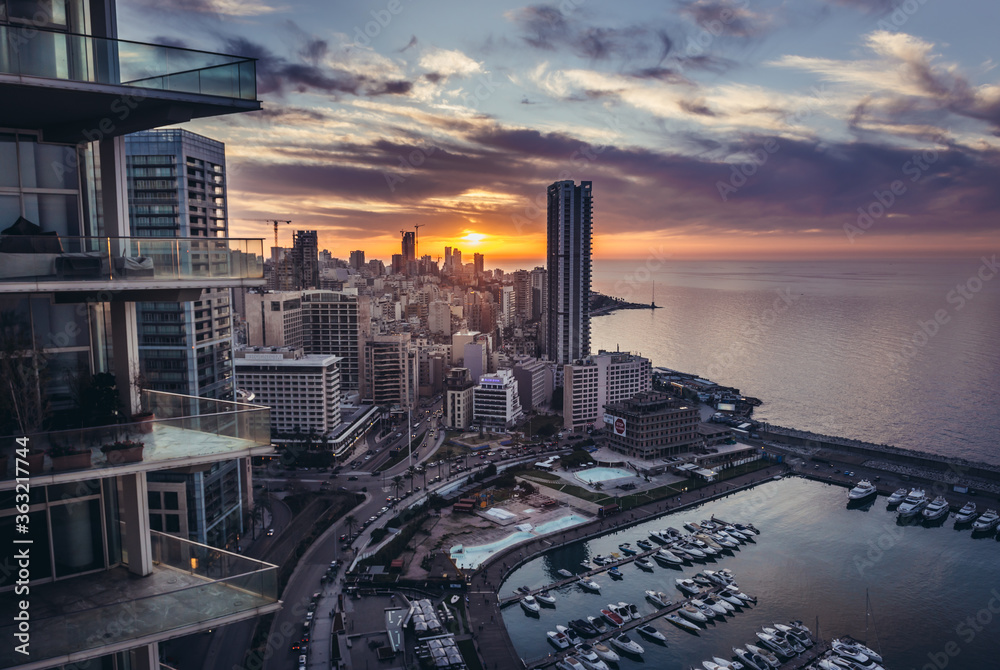 Fototapeta premium Sunset over Zaituna Bay of Mediterranean Sea in Beirut, capital city of Lebanon