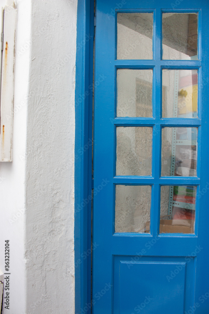 Mykonos, Greece | Mykonos Doors