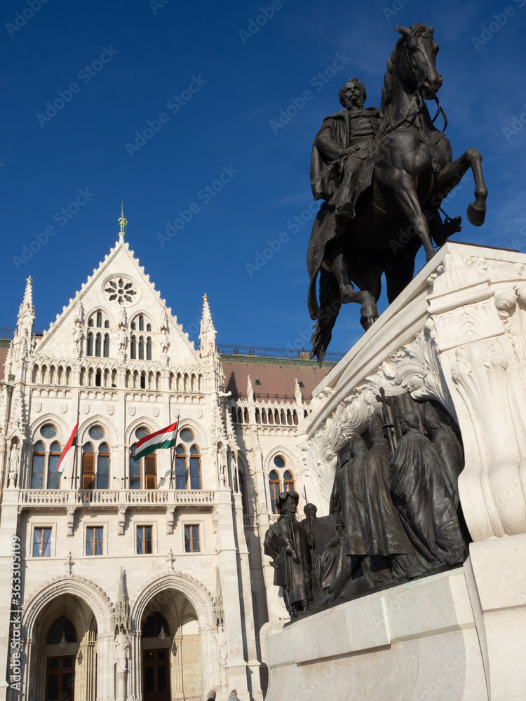 parlamento ungherese budapest