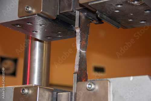 Fotografía Tensile test with welded steel piece for procedure qualification record ( PQR )