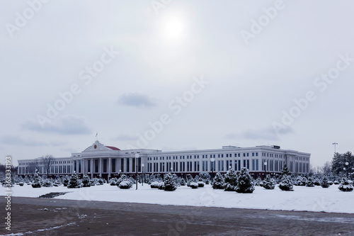 The senate building in Tashkent, Uzbekistan © Posztós János