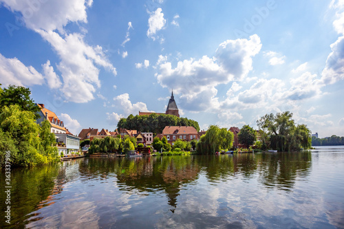 Blick auf Mölln und den Stadtsee, Schleswig Holstein, Deutschland 