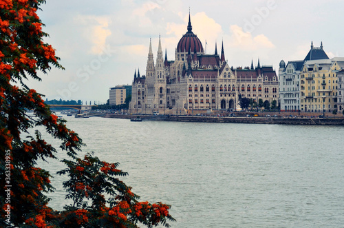 Canvas Print A beautiful view of Budapest city at Hungary.