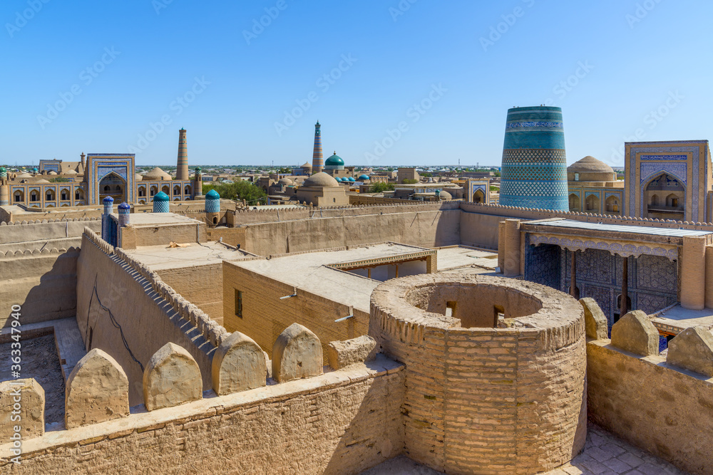 Obraz premium Old town of Itchan Kala, Khiva, Uzbekistan