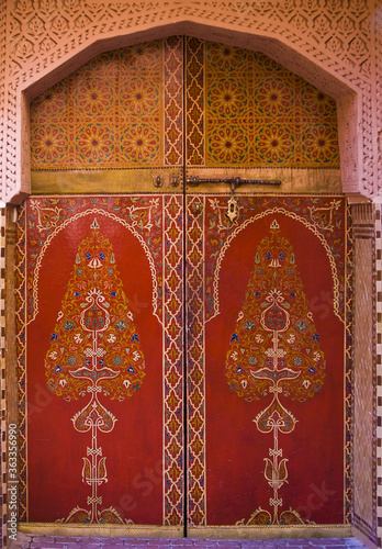 detail of the door