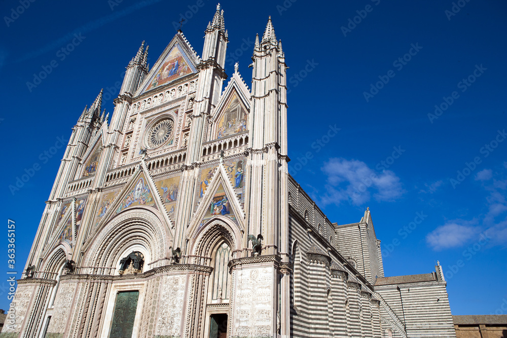orvieto cathedral in umbria, italy