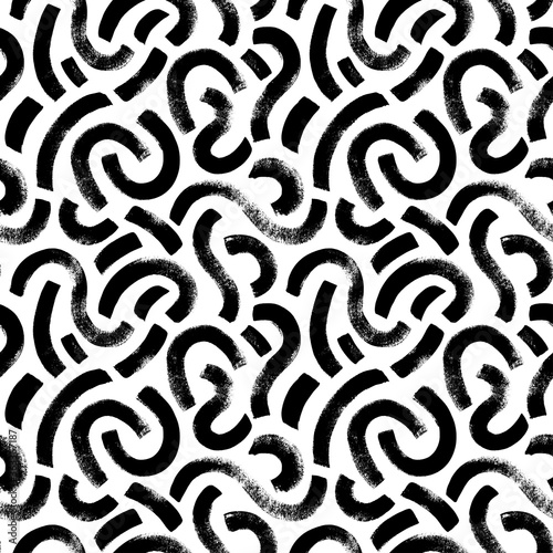 Black paint circular brush strokes vector seamless pattern. Hand drawn curved and wavy grunge lines. Chaotic ink brush scribbles decorative texture. Messy doodles, bold curvy lines illustration. 