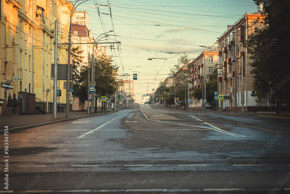 The intersection of Pervomaiskaya Street and 16th Park at dawn