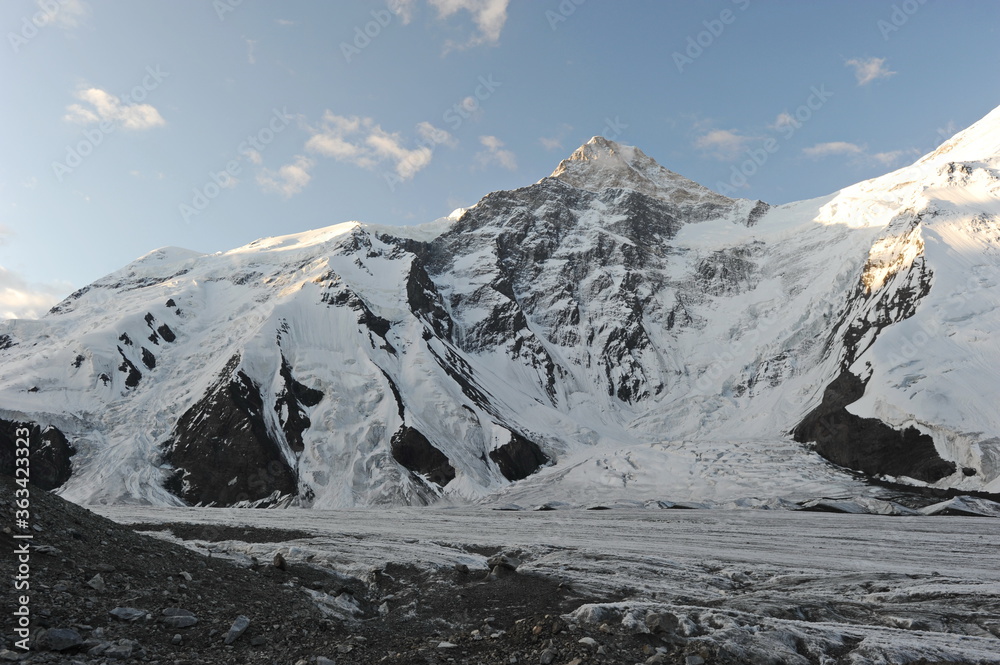 Khan Tengri peak and the Tien Shan ridges on the border of three countries: Kazakhstan, Kyrgyzstan and China.