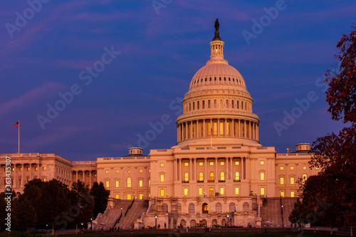 Sunset at the Capitol building 