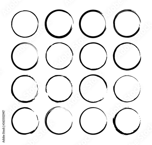 Grunge circle brush. Vector isolated web elements. Ink frames set. Black abstract grunge circle. Vector brush stroke. Stock vector.