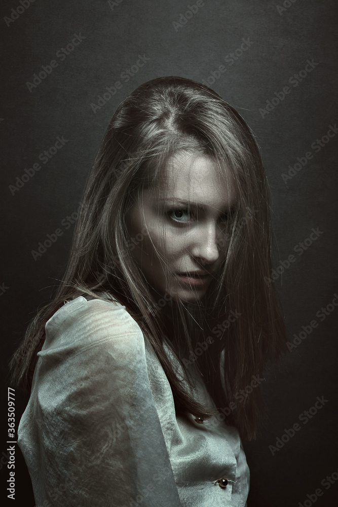 Fototapeta premium Scary beautiful vampire girl