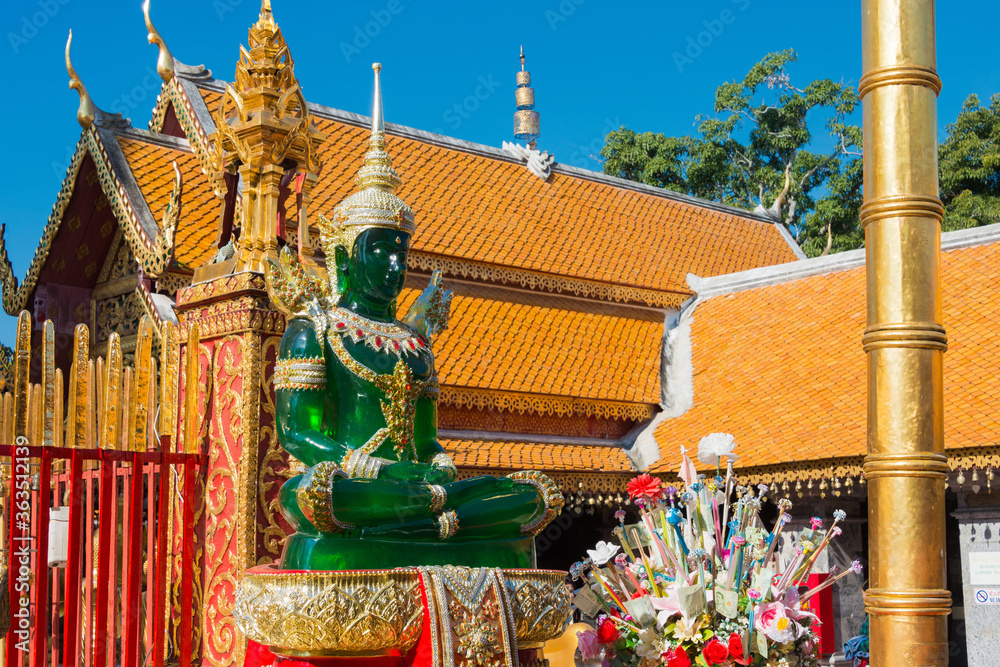 Fototapeta premium Wat Phrathat Doi Suthep in Chiang Mai, Thailand. The Temple was originally built in AD 1383.