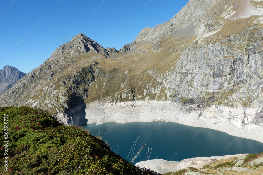Fototapeta premium Lac de Caillauas