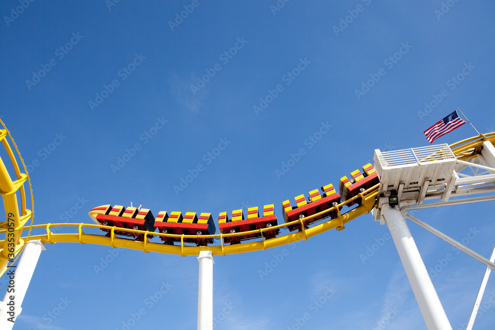 Fototapeta premium rollercoaster