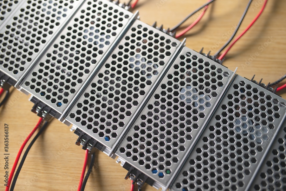 Top view of the metal mesh power supply Top view of the metal mesh power supply