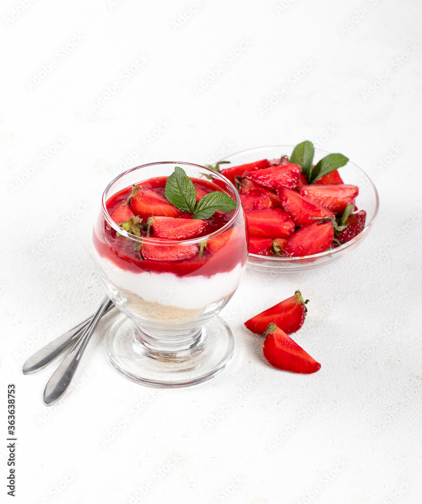 strawberries and cream strawberries and cream