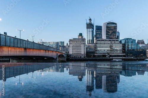 Photography reflections near london bridge