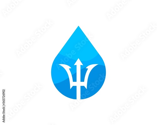 Trident inside the water drop