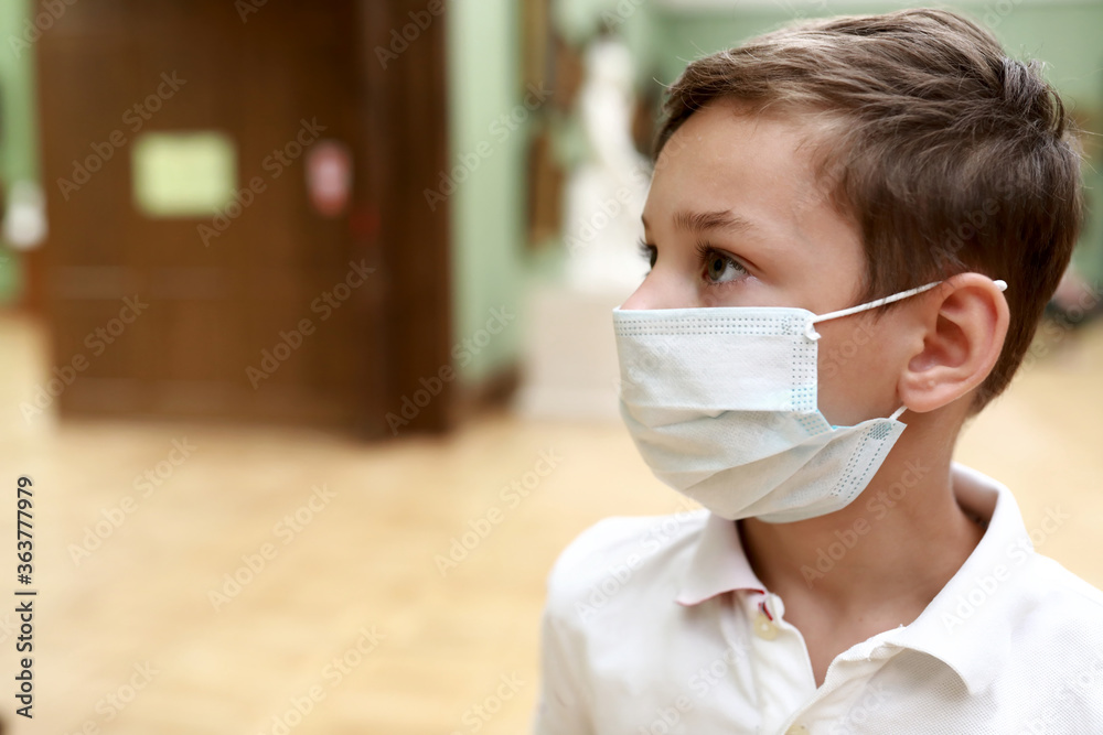 Kid wearing medical protection mask in picture gallery Kid wearing medical protection mask in picture gallery