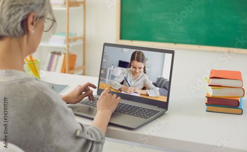 Photography Online teacher teaches a child