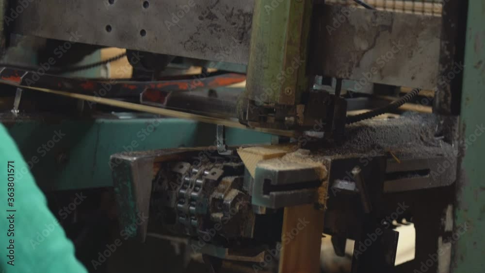fixing the bottom of a wooden box fixing the bottom of a wooden box