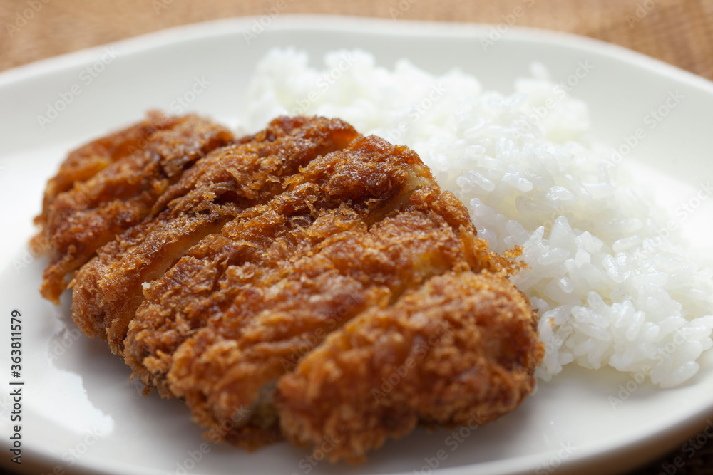 カツカレー