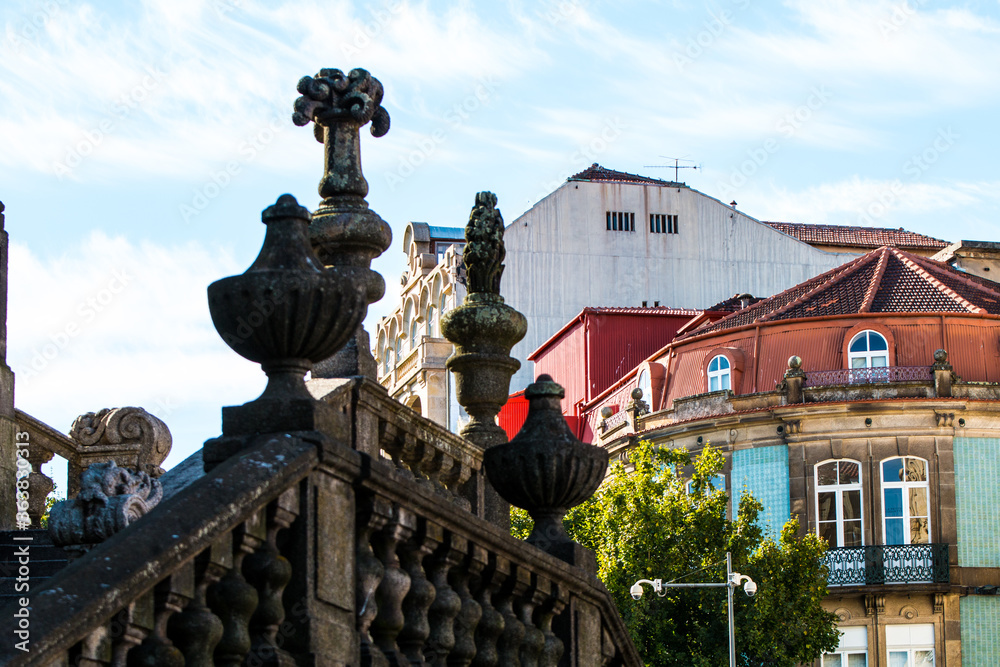 Fototapeta premium Porto&nbsp;or Oporto&nbsp; is the&nbsp;second-largest city&nbsp;in&nbsp;Portugal&nbsp;and one of the&nbsp;Iberian Peninsula's major urban areas. Porto is famous for &nbsp;Houses of Ribeira Square located in the historical center of Porto