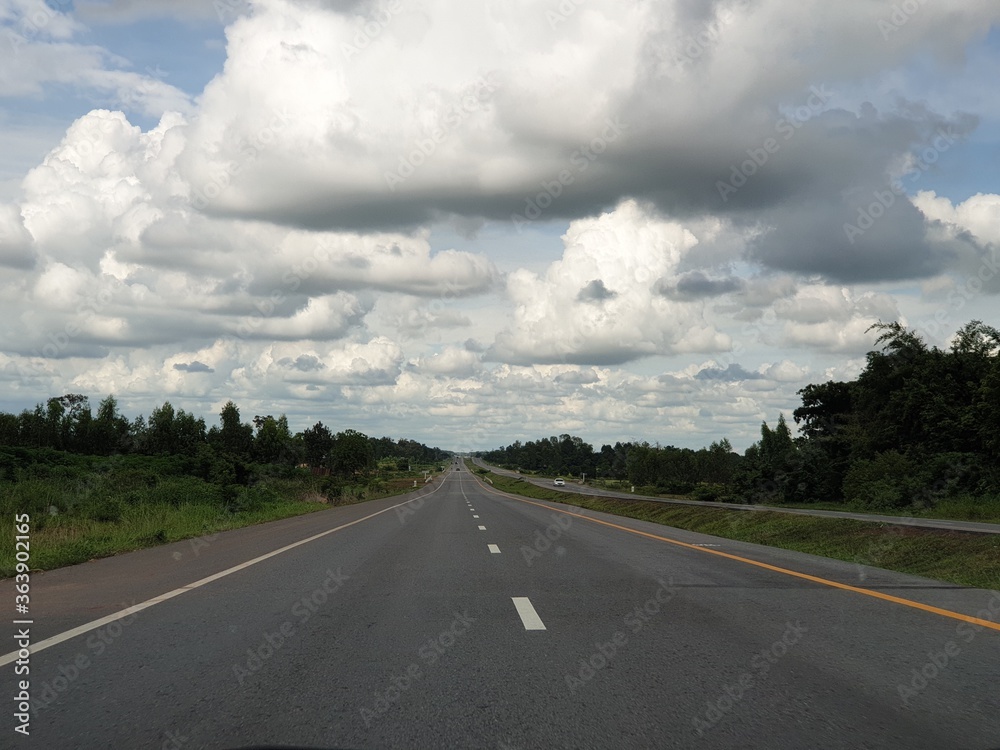 Fototapeta premium road to the sky