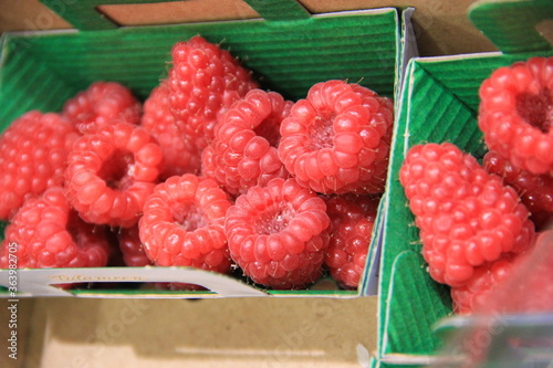 Fruits et légumes primeur marché framboise