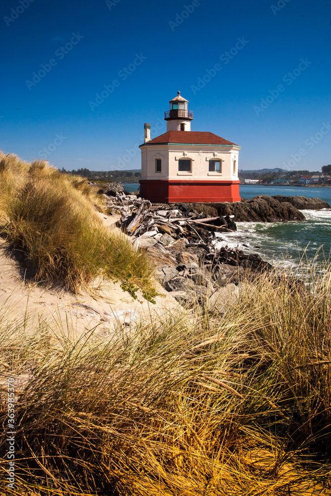 The Bandon lighthouse on the Coquille River at Bandon on the southern Oregon coast.