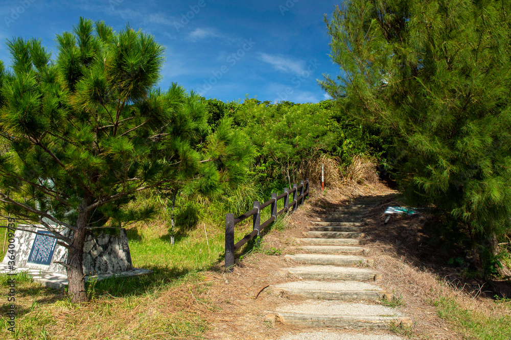 沖縄県　小浜島　大岳展望台への階段