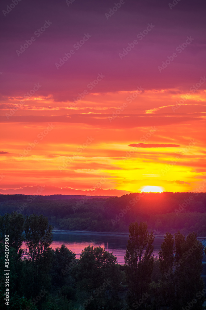 Fototapeta premium sunset over the sea