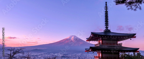 Photography Mt Fuji at dawn with Chureito Pagoda for banner（富士山と新倉山浅間公園の忠霊塔）バナー用