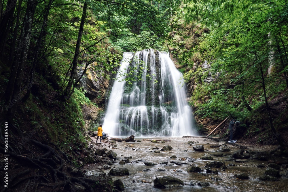 Wasserfall in den Alpen Wasserfall in den Alpen