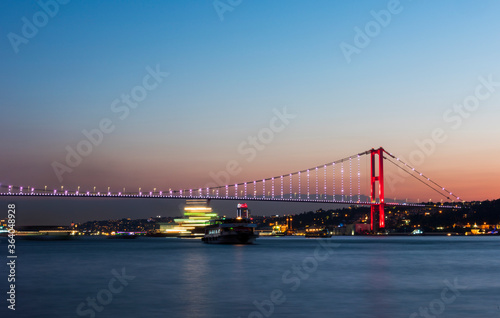 Bosphorus Bridge in Istanbul, Turkey. © resul