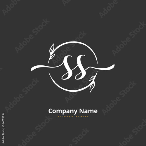 S SS Initial handwriting and signature logo design with circle. Beautiful design handwritten logo for fashion, team, wedding, luxury logo. © D'Graphic Studio