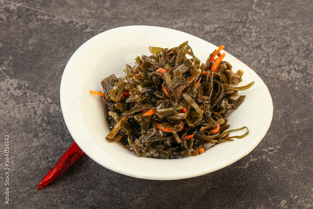 Seaweed cabbage with carrot and sesame Seaweed cabbage with carrot and sesame